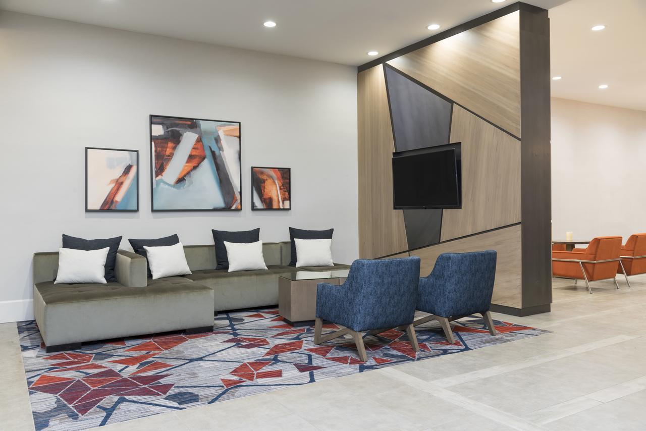 Sonesta Hotel Grand Rapids Airport Exteriör bild