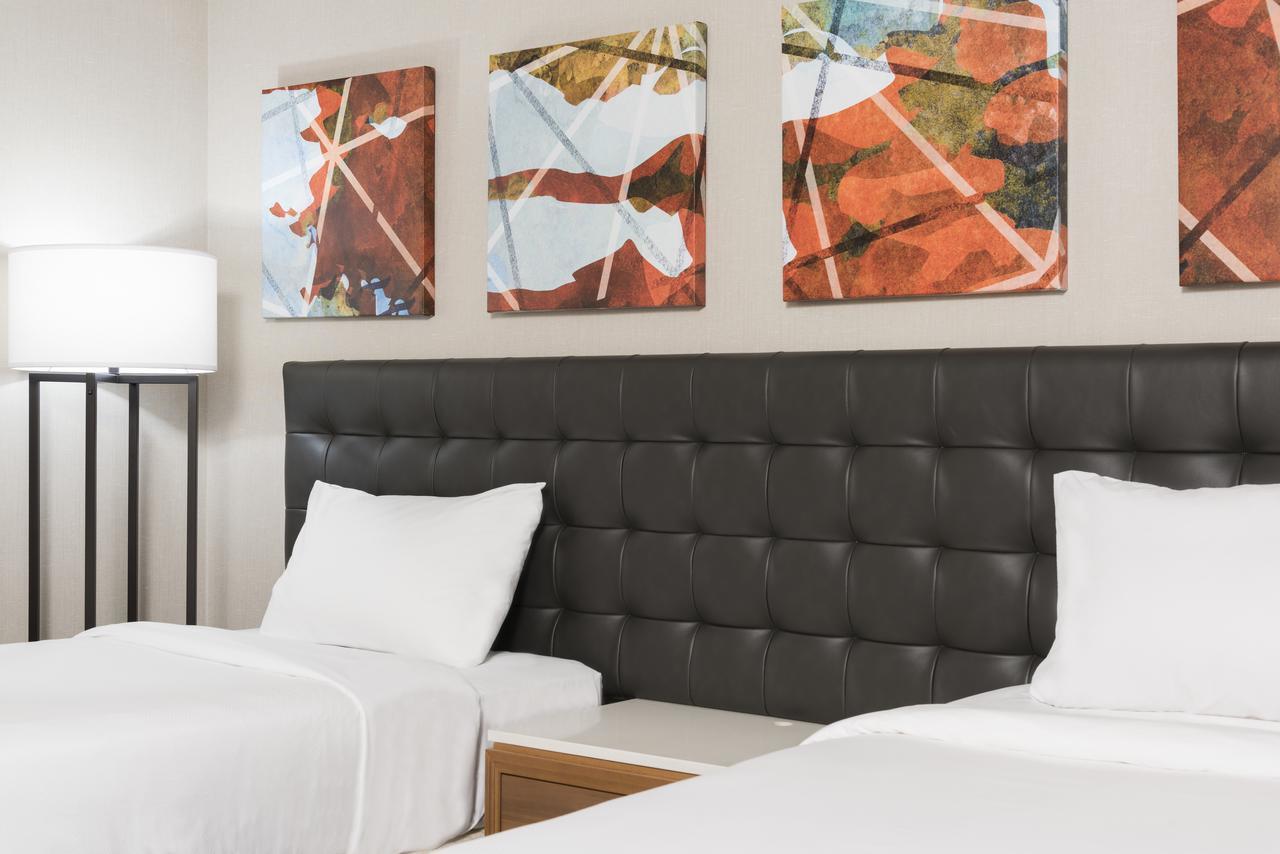 Sonesta Hotel Grand Rapids Airport Exteriör bild